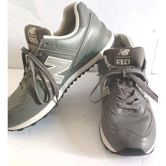 New Balance 574 Classic Leather Sneakers Dark Grey Men's Size 11 Style ML574LPC - Picture 1 of 11